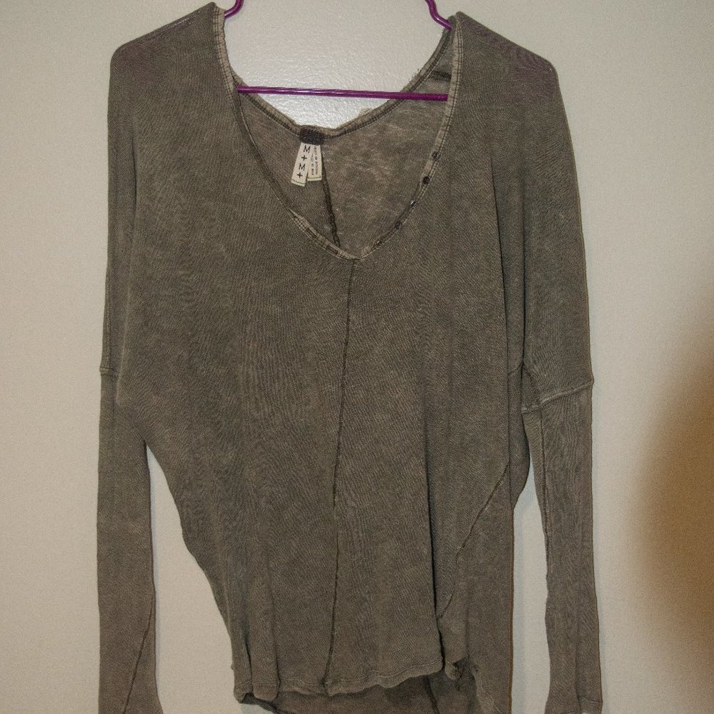 Free People Henley Top!
